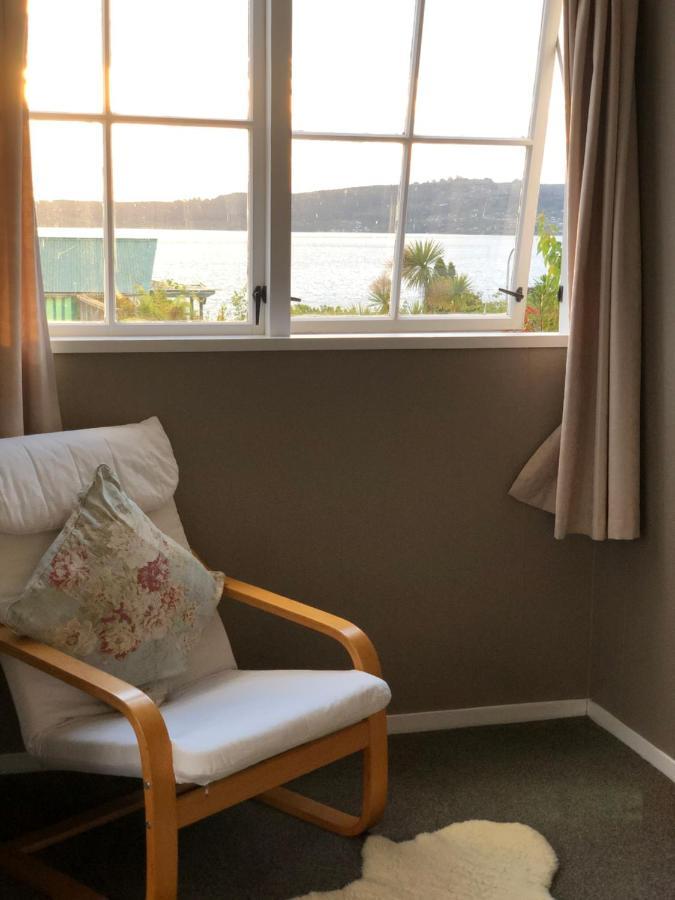 2Mins To Lakefront Family Retreat タウポ エクステリア 写真